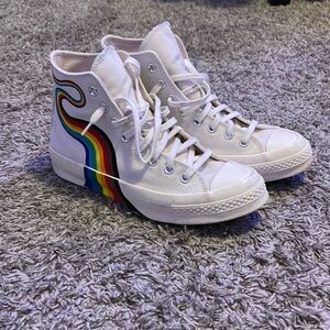 Pride converse collection ‘21